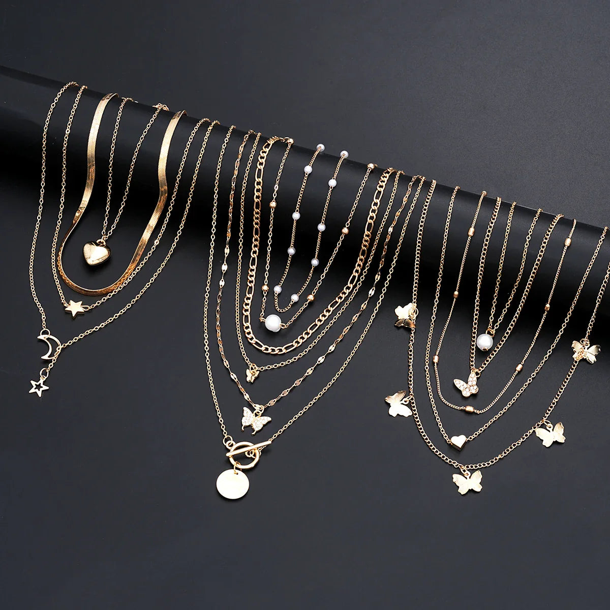 Simple Stackable Necklaces Set for Women Fashion Butterfly Heart Star Pearl Moon Pendant Necklaces Boho Jewelry Gifts 2025