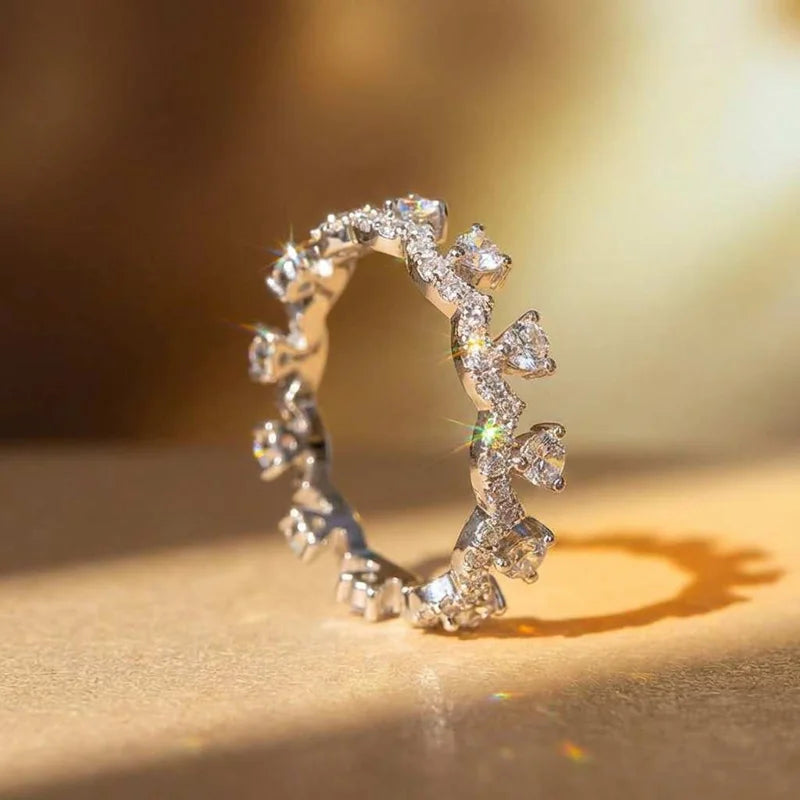 925 Sterling Silver Elegant Crown Zircon Ring for Women Stackable Accessory Party Anniversaries Wedding Jewelry Gift