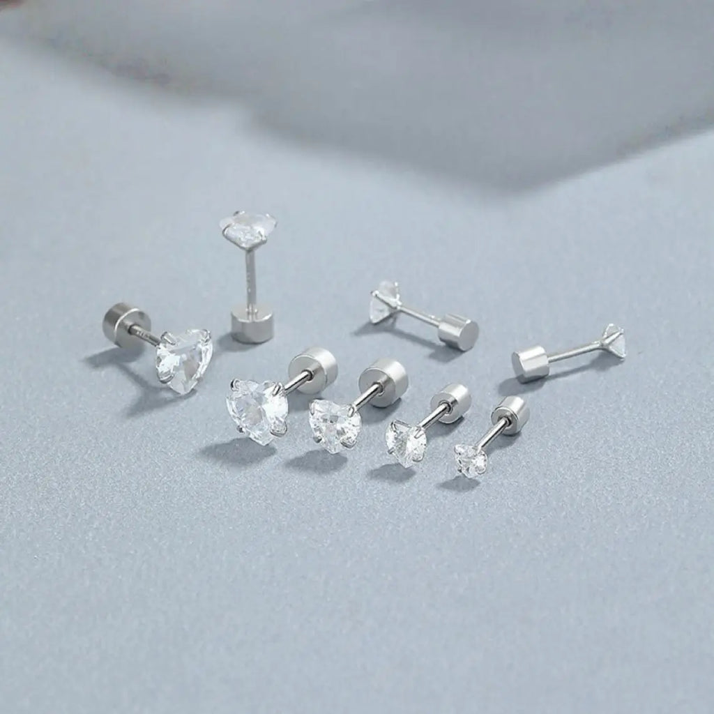 S925Silver Love zircon earrings for women, fashionable and simple ins, heart shaped earrings, personality and temperament