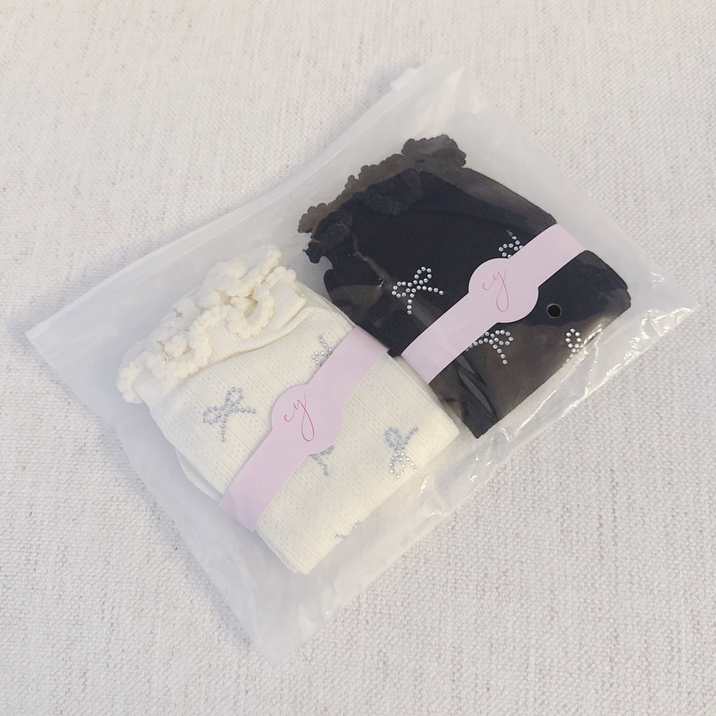 Scattered Bows Socks Set Of 2