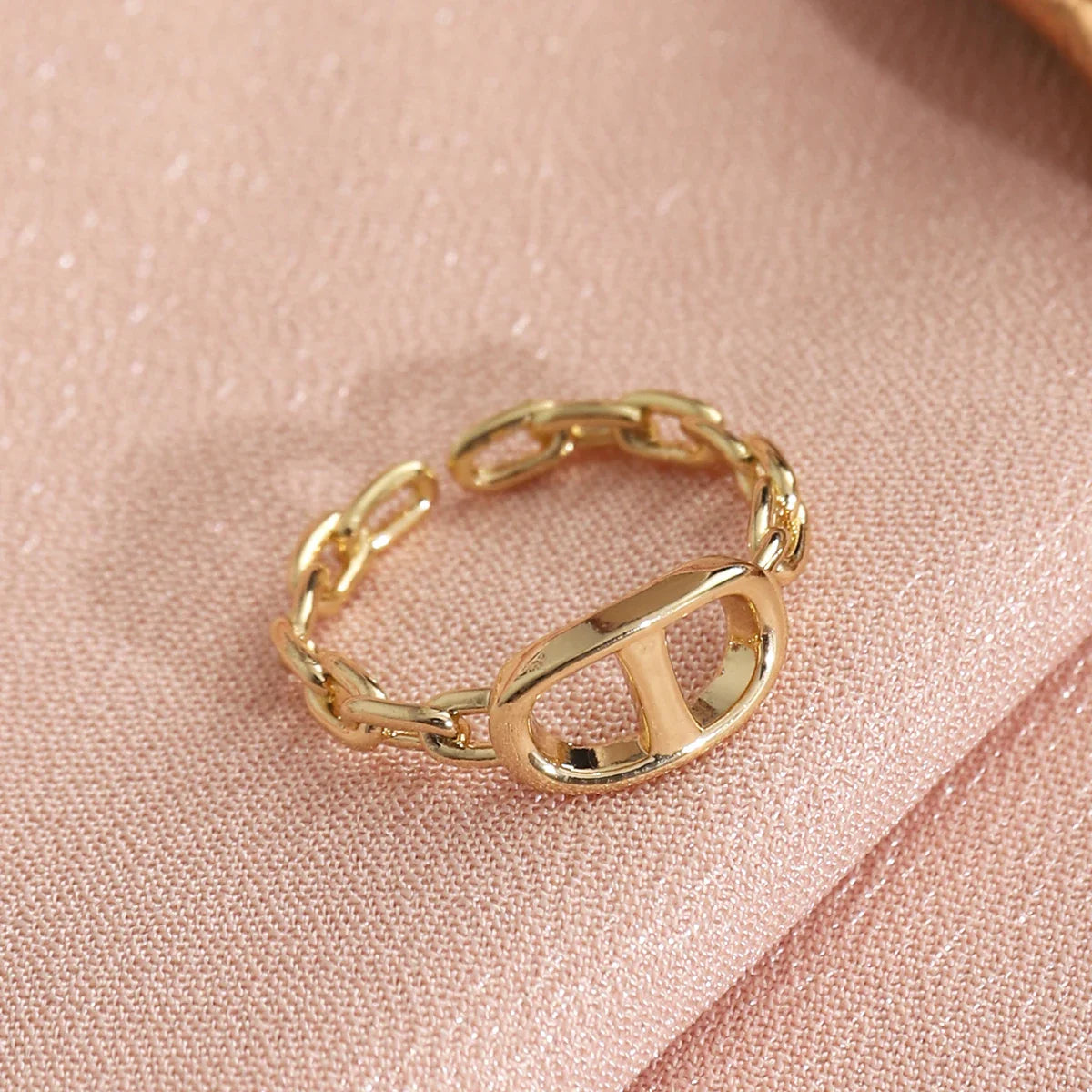 Fashionable Starry Full Drill Chain Pendant Ring for Women Versatile Luxury Design Ring Finger Accessory Copper Material