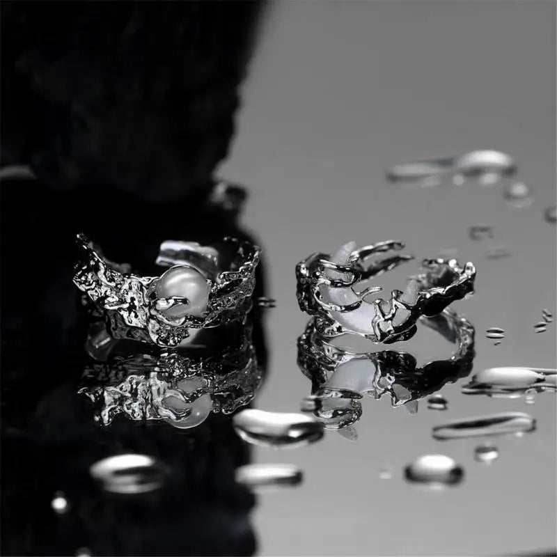 2pcs Irregular Sun Moon Ring with Small Texture Light Luxury Jewelry Personalized Versatile Cosplay DIY Props for Couple Gifts