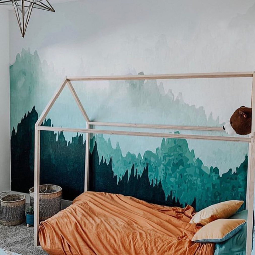 Dawson modern nature-inspired green and white wallpaper