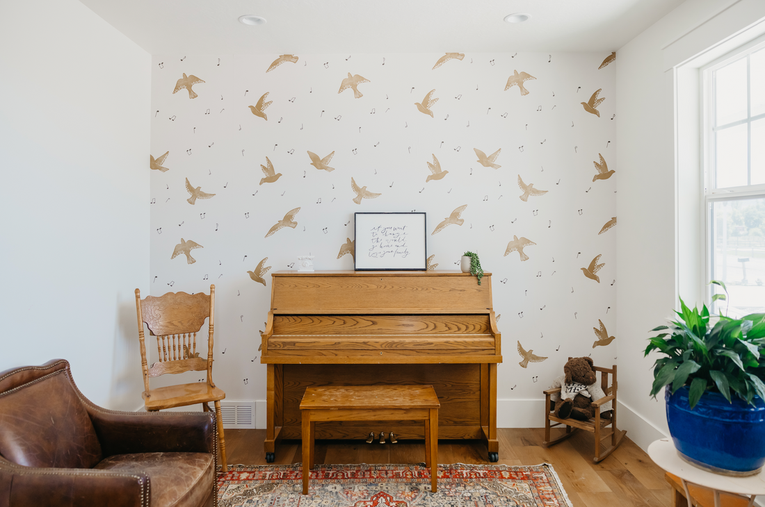 Lyra Removable Wallpaper in Cream and Gold