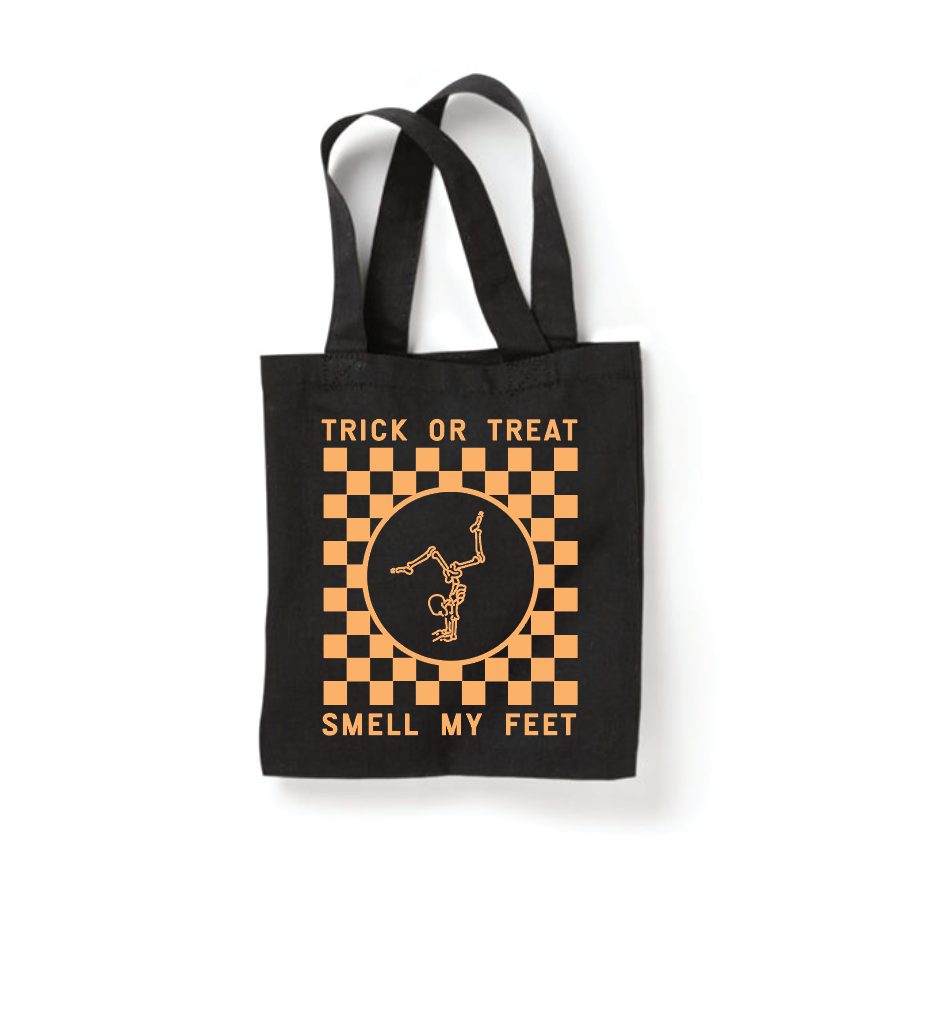 Black and orange geometric checkered tote bag for Halloween