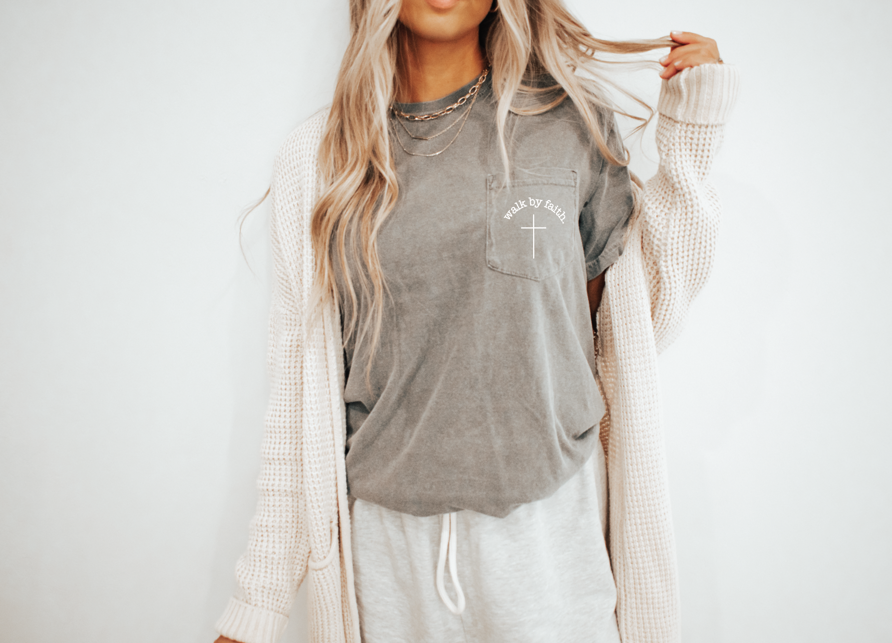 Women's relaxed fit Walk by Faith pocket t-shirt in cotton, available in grey and off-white