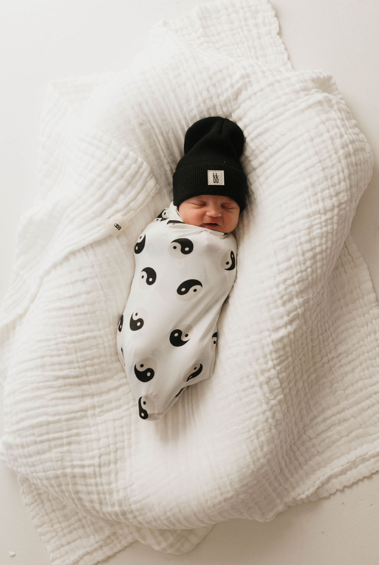 Bamboo Swaddle | Black & White Yin-Yang