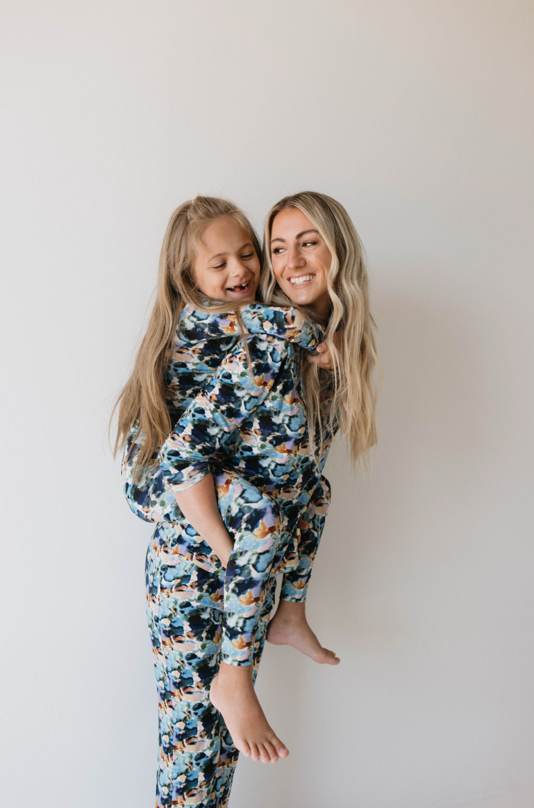 Women's Long Sleeve Bamboo Pajama Set in Watercolor Charli Print
