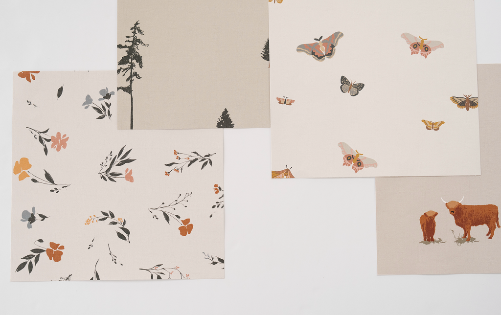 Fleurs Wallpaper Decorative Floral Print for Nursery and Home