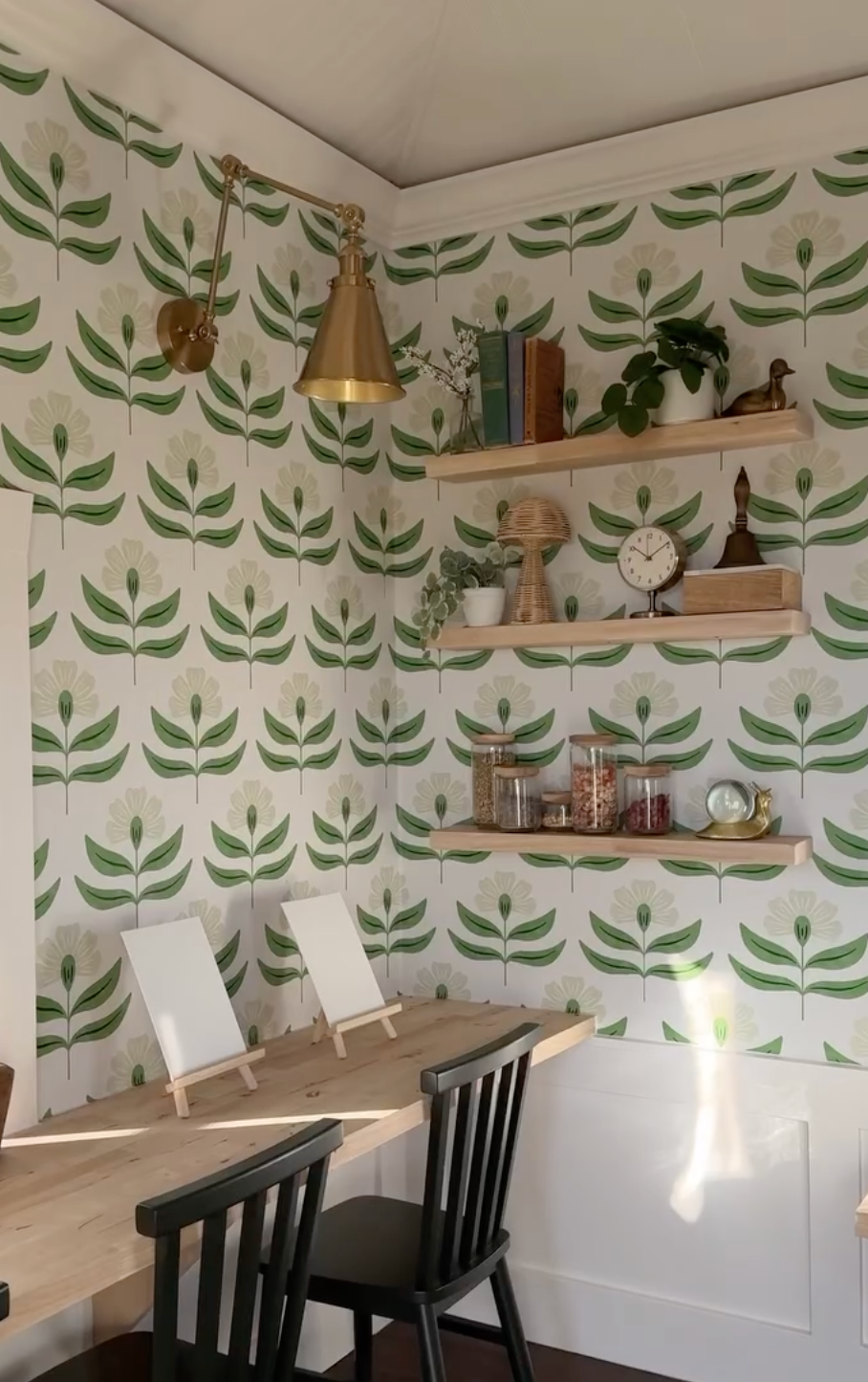 Viv Botanical Wallpaper: Scandi-Boho Floral Wall Art