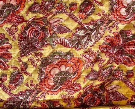 Quilted Cotton and Polyester Tote Bag for Everyday Essentials