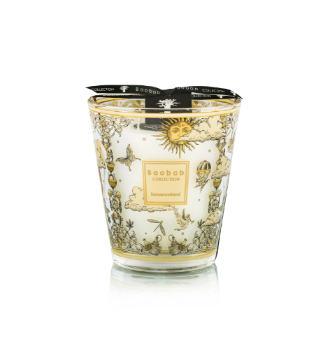 Tomorrowland Max 16 scented candle in a decorative glass vessel for modern home fragrance.