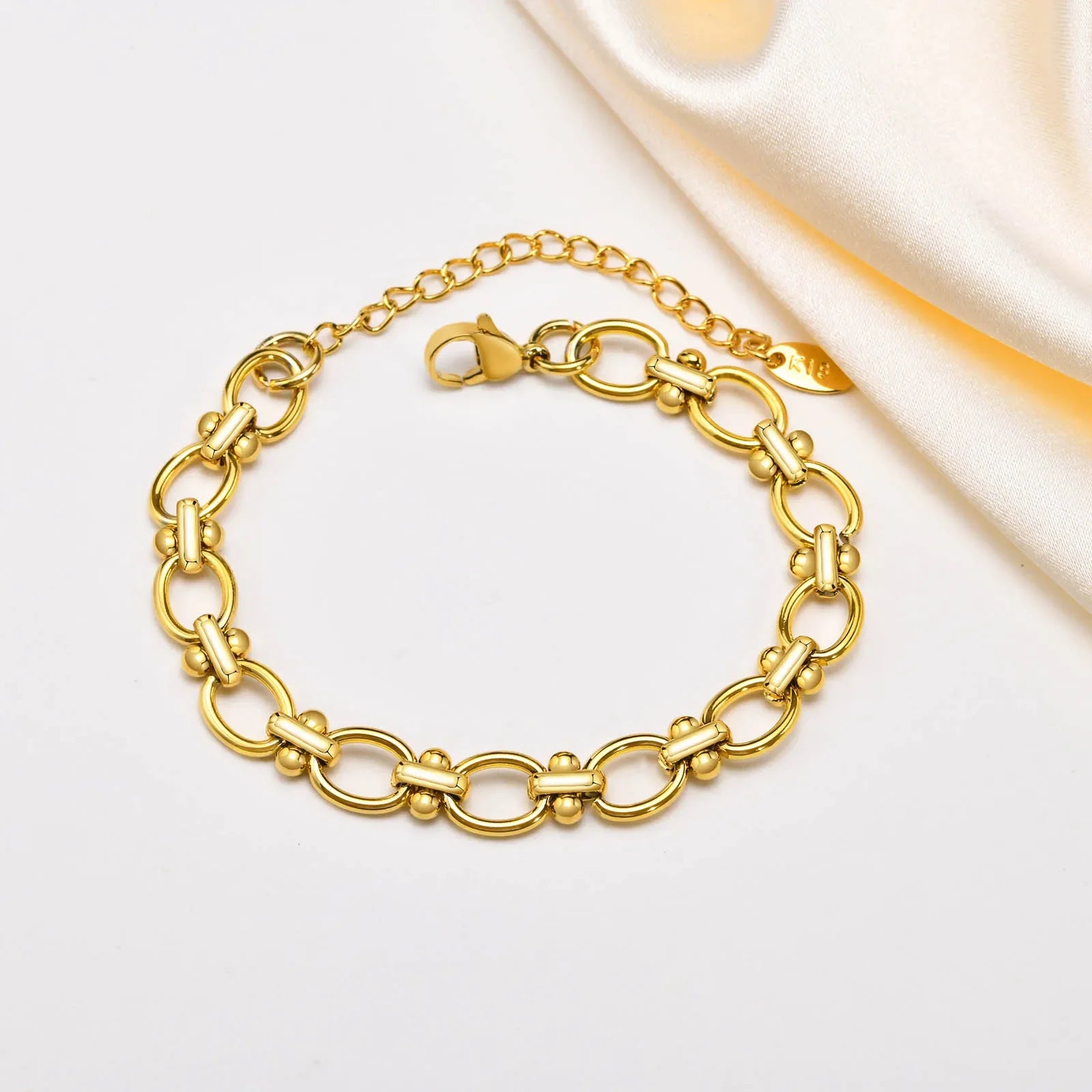 Statement Stainless Steel Chain Bracelet for Women, Vintage 18k Gold Plated Elegant Jewerlry