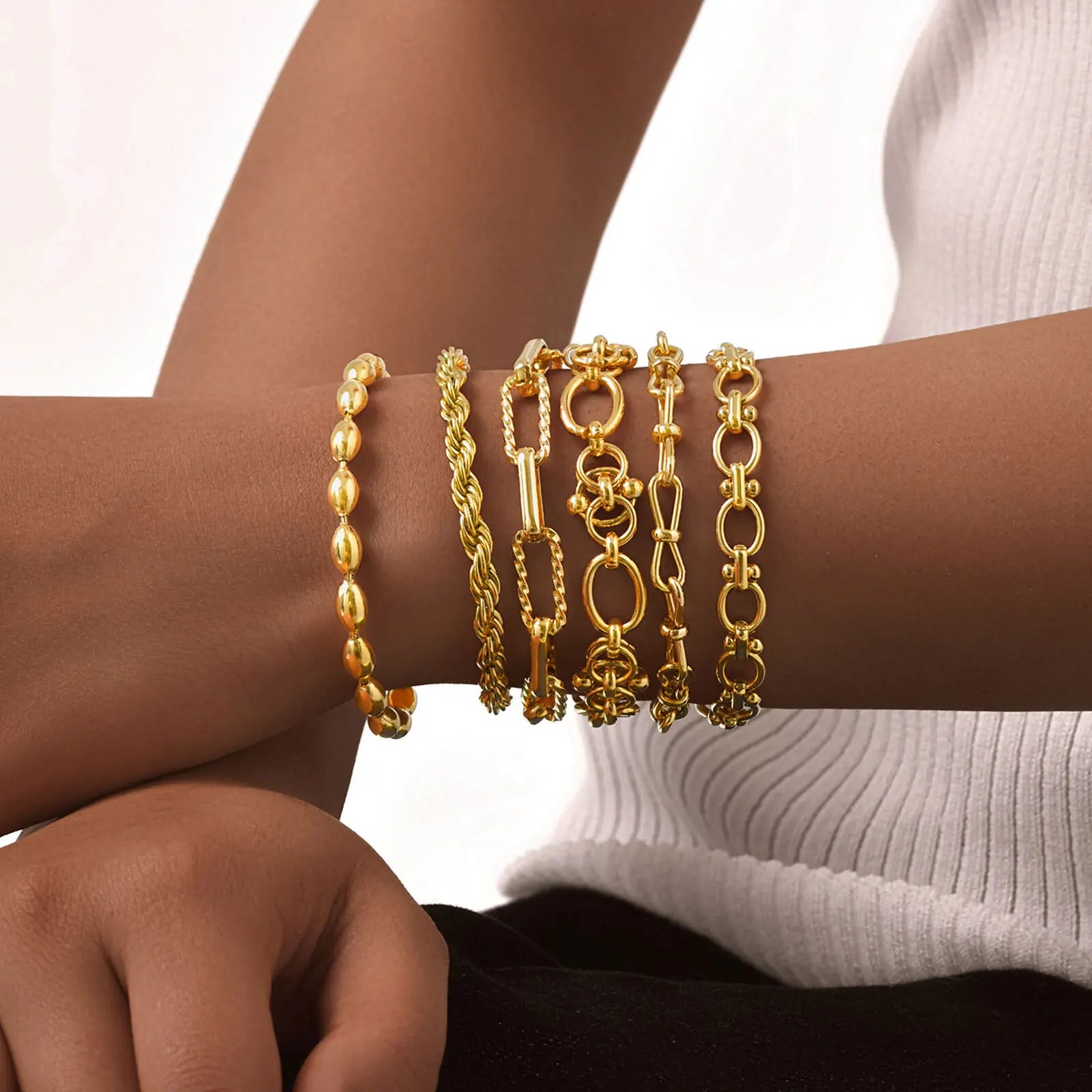 Statement Stainless Steel Chain Bracelet for Women, Vintage 18k Gold Plated Elegant Jewerlry
