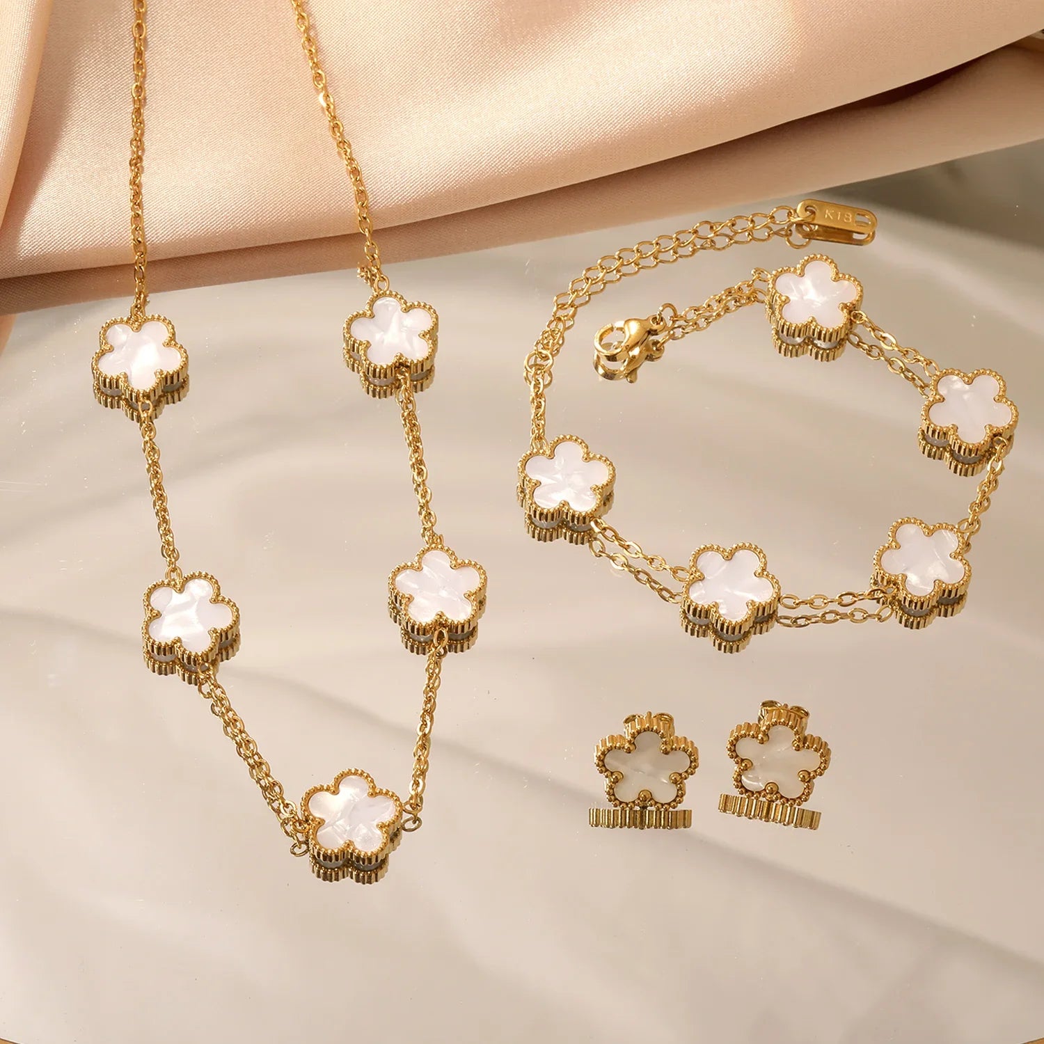 LUXUKISSKIDS Fashion Flower Necklace Earrings Set Jewelry Women Stainless Steel White Shell Clover Bracelet Jewelry Accessories