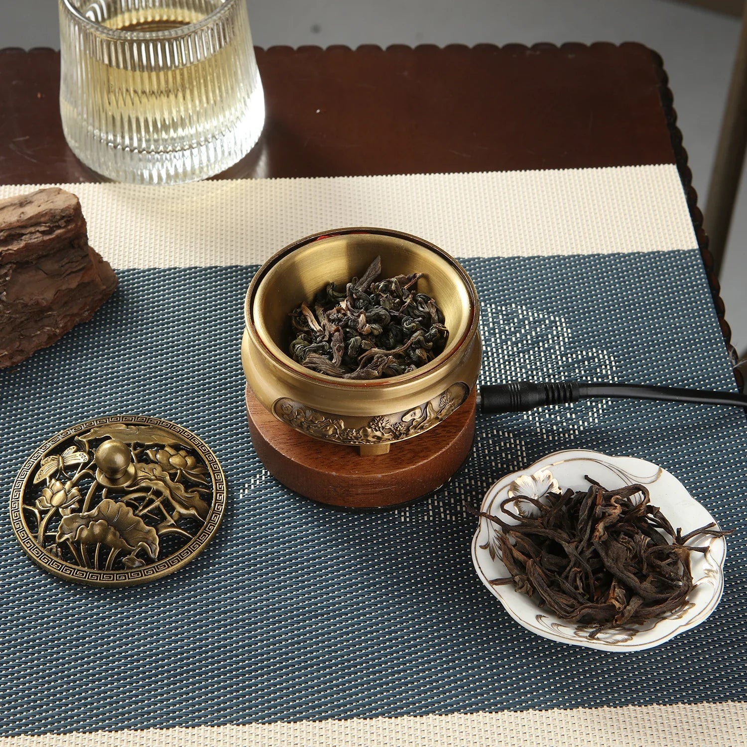 220V Electronic Incense Burner Bronze Essential Oil Burner Timing Adjustable Temperature Sandalwood Agarwood Incense Burner