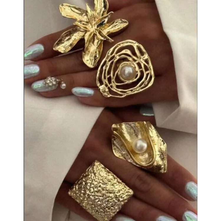 4 Pcs Exaggerated Gold Color Ring Set for Women 2025 Personality Metal Punk Party Big Flower Finger Ring Jewelry Accessories