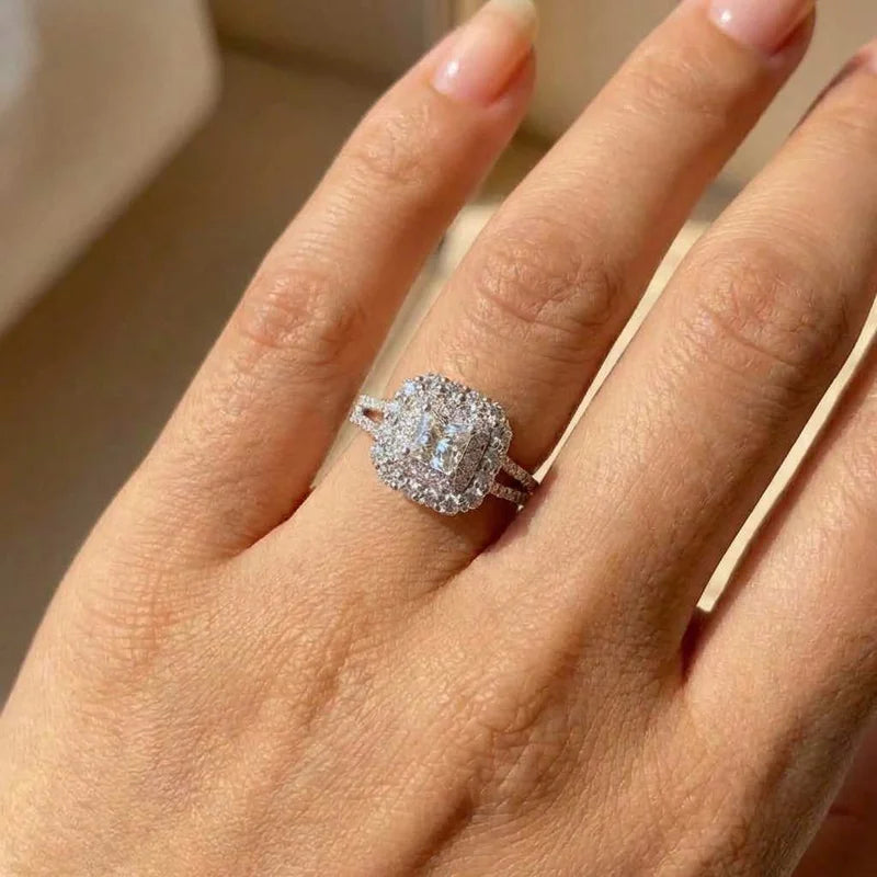 925 Sterling Silve Fashion Square Flashing Ring Geometric Luxury Inlaid AAA Cubic Zirconia Wedding Accessories Women Jewelry