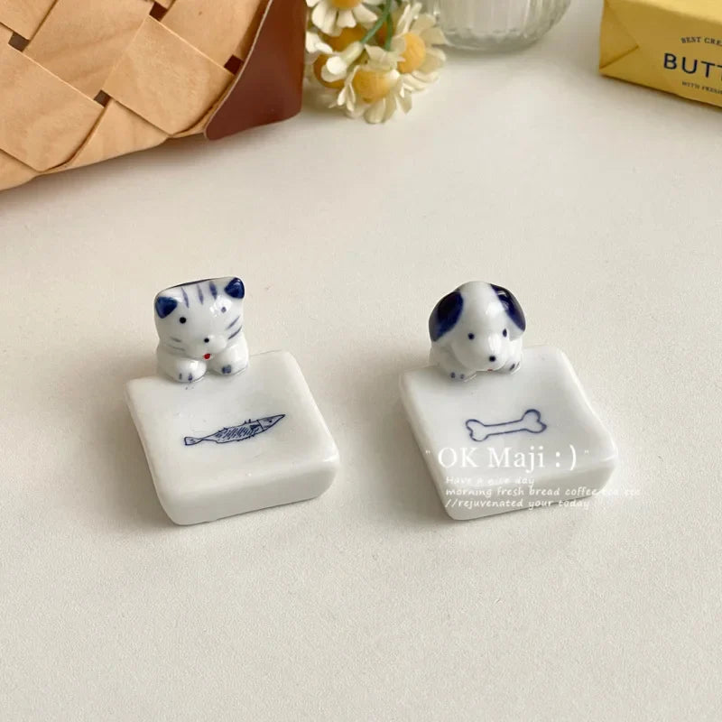 Kawaii Cat Dog Chopstick Holder Ceramic Knife Spoon Fork Tableware Holder Chop Stick Rack Dinning Table Decor Kitchen Supplies