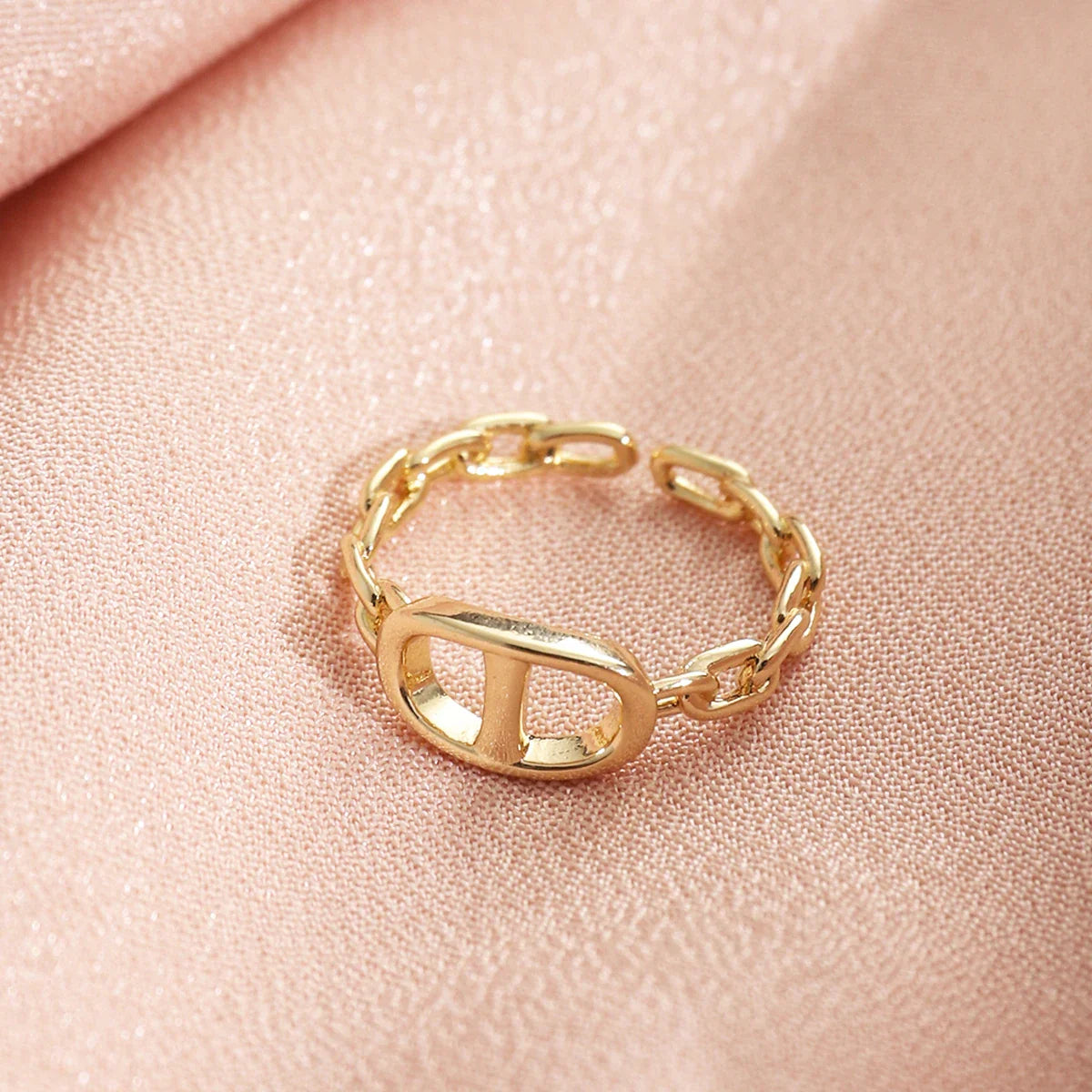 Fashionable Starry Full Drill Chain Pendant Ring for Women Versatile Luxury Design Ring Finger Accessory Copper Material