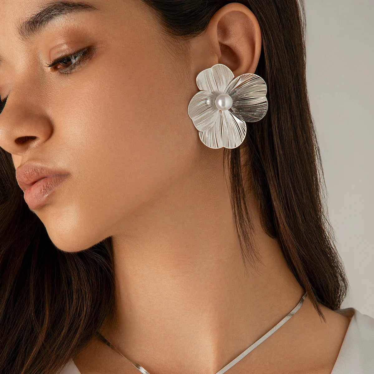 Ingemark Punk Vintage Metal Petal Flower Stud Earrings Women Girls Trend 2024 Goth Geometric Piercing Earring Jewelry Steampunk
