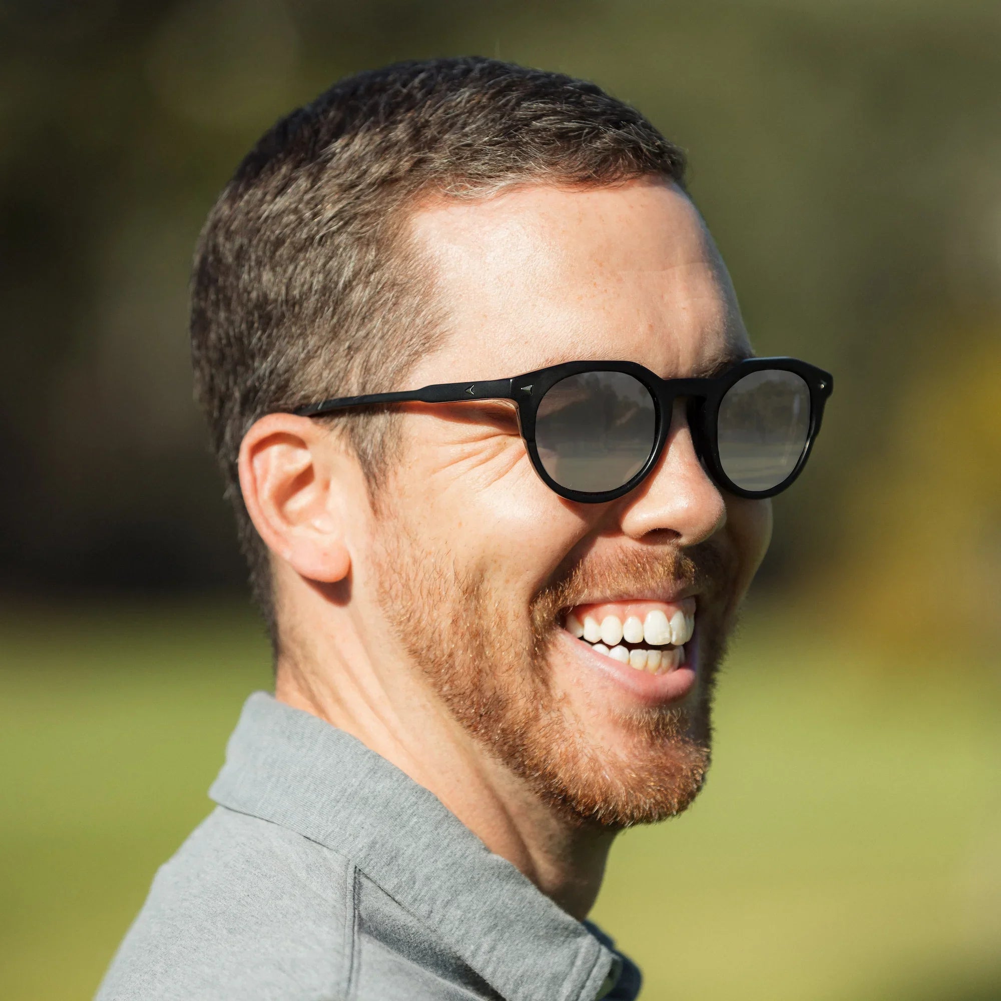 The Quincy Sunglasses - Black Mirror Premium Acetate Frame