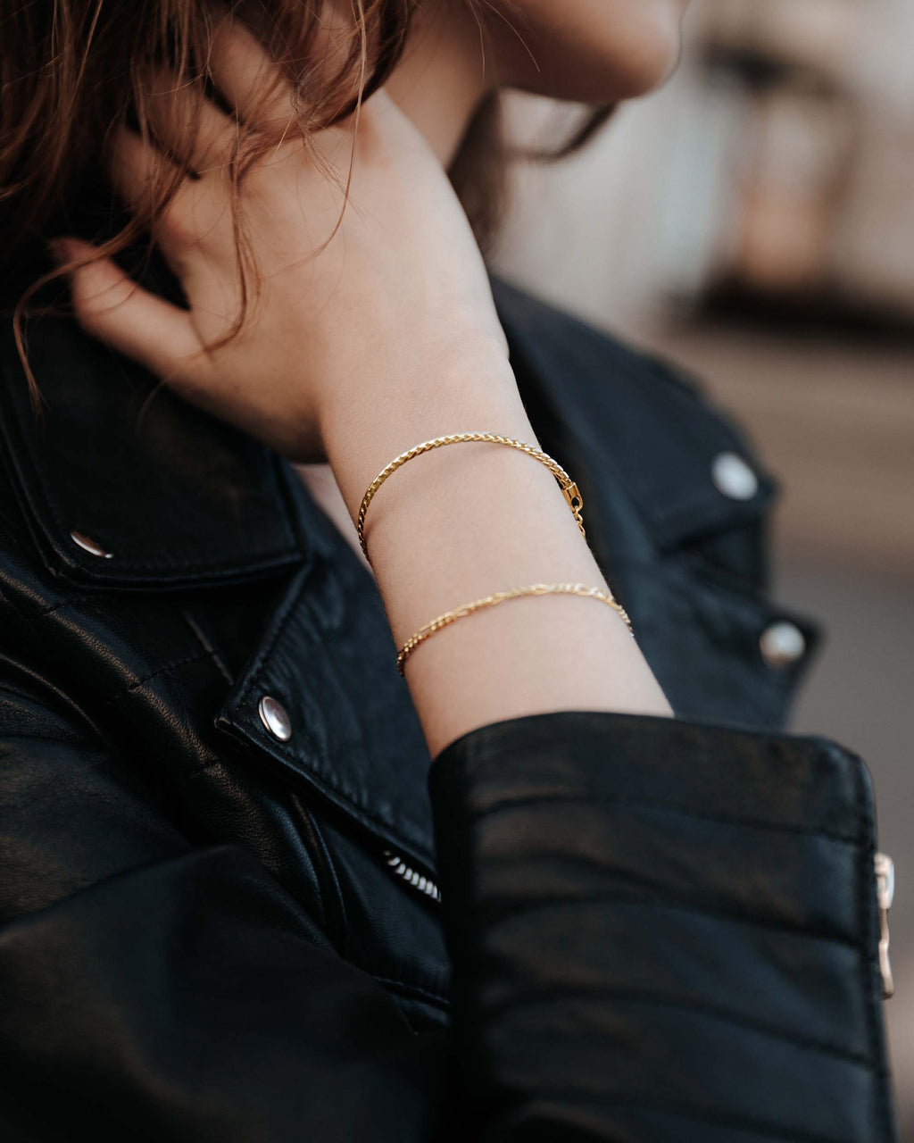 Serpentine Chain Jewelry Set in Gold Finish