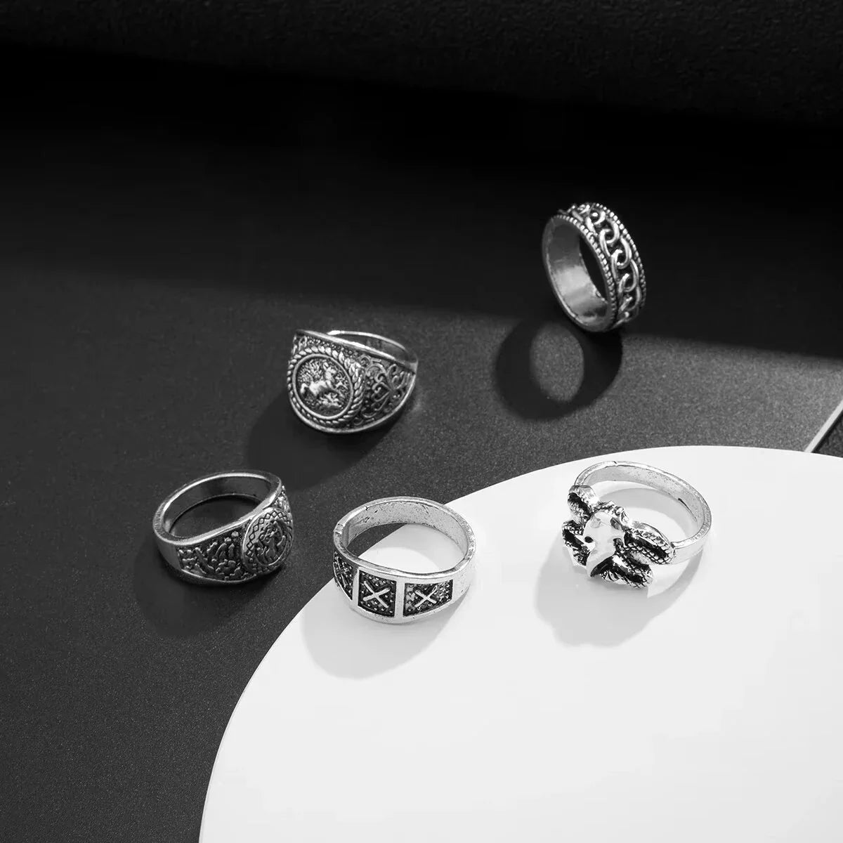 5Pcs/Set Goth Totem Horse Flame Antique Silver Color Rings for Men Unisex Punk Carved Knuckle Male Jewelry Accessories Steampunk
