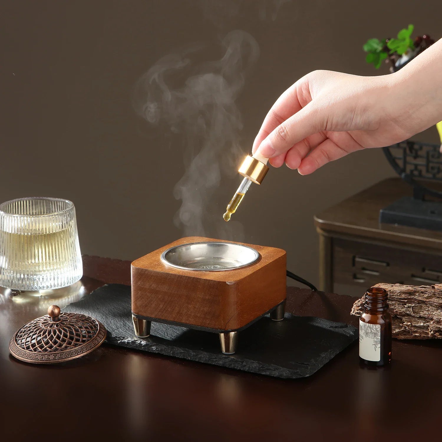 Electronic Incense Burner Wooden Essential Oil Burner Timing Adjustable Temperature Wax Melts Warmer Agarwood Incense Burner