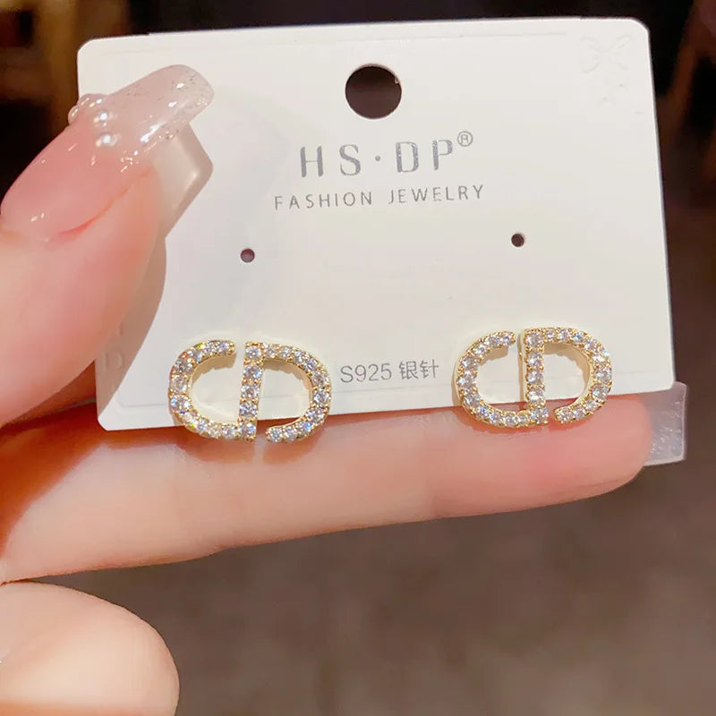 Plated Silver Needle Zircon Letter Pearl Earrings French Luxury Sensation High-End Jewelry Women's Earring Accessor