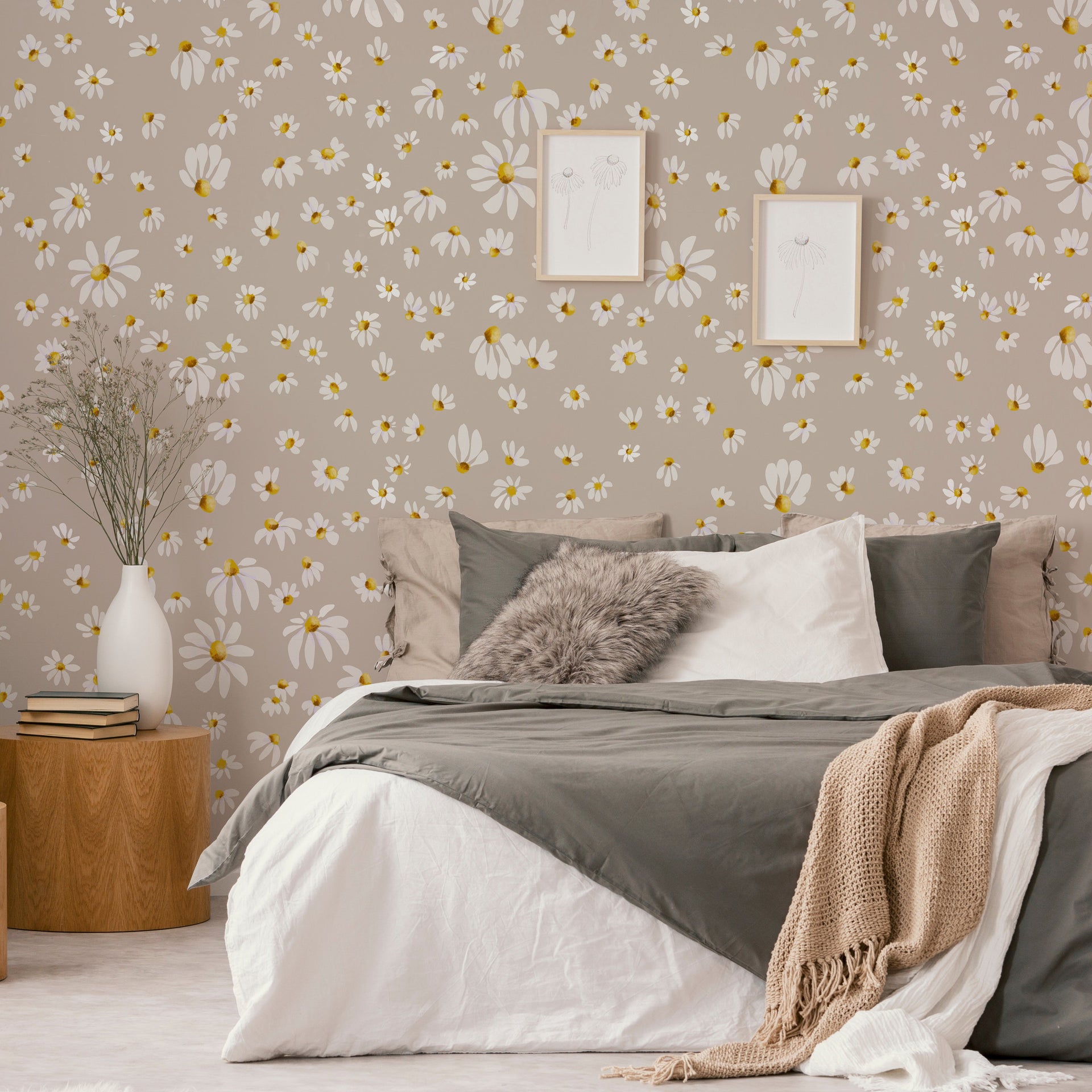 Gwen Floral Removable Wallpaper in Beige, White and Yellow