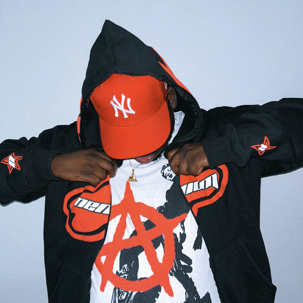 Anarchy Graphic Print Streetwear T-Shirt in White - Image 7