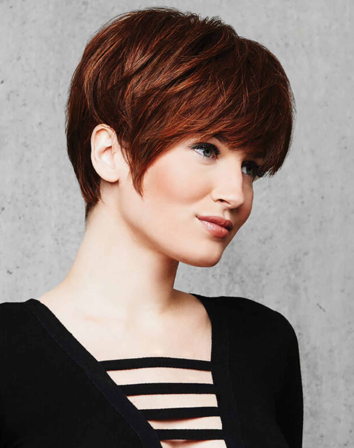 Hairdo Synthetic Pixie Wig with basic cap design, SS25 style
