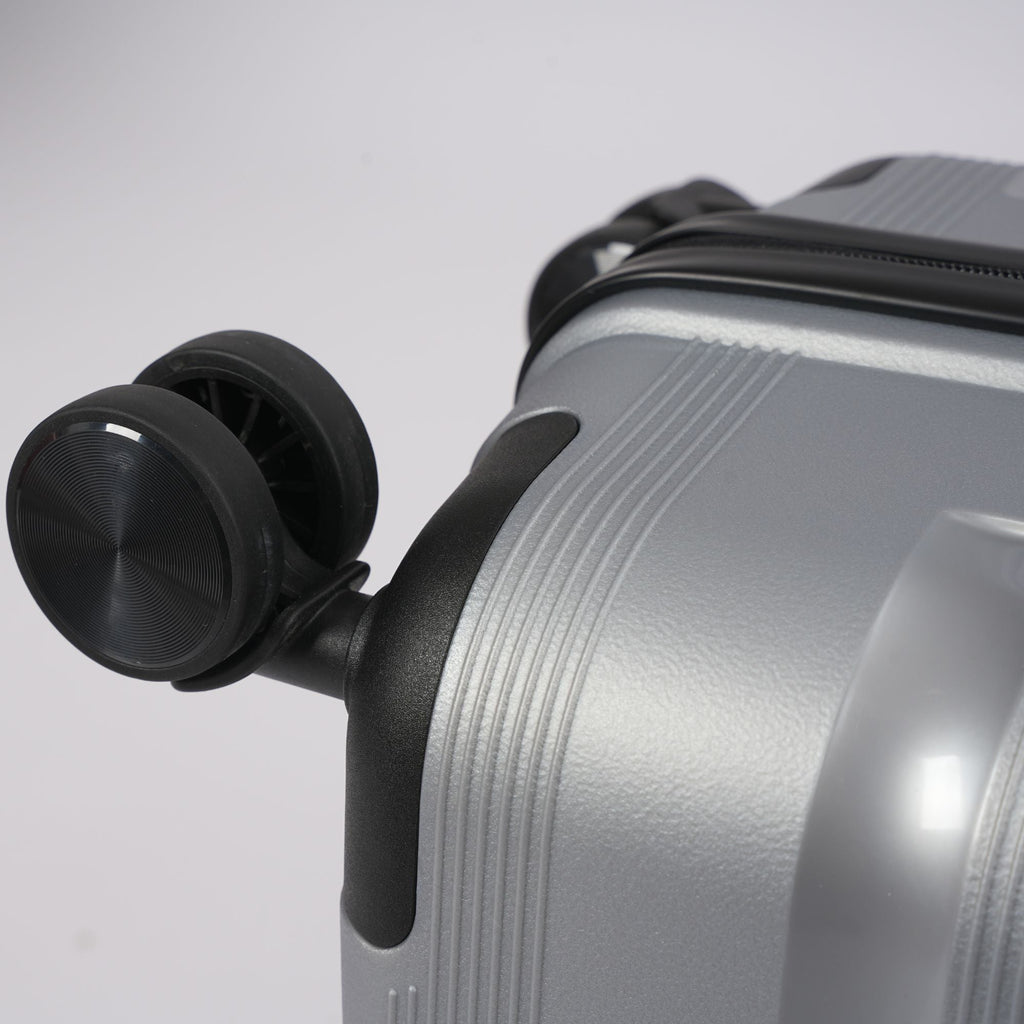24-inch Silver Hardcase Roller Luggage