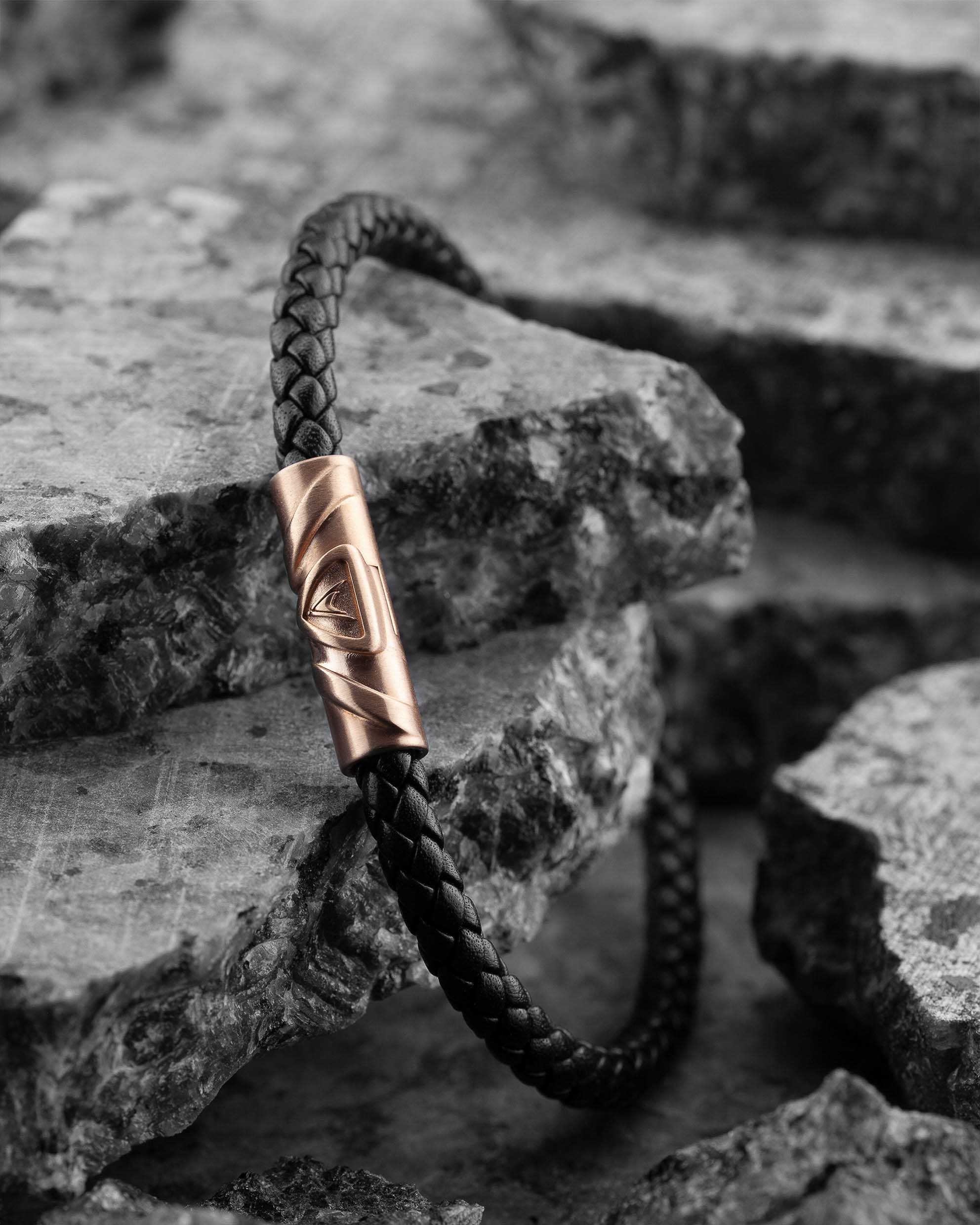 The Delta Single Leather Bracelet in Black and Rose Gold