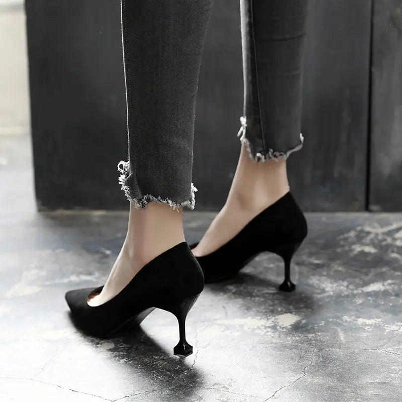 Women's Pointed Toe Knitted Heels in Beige and Black - Image 12