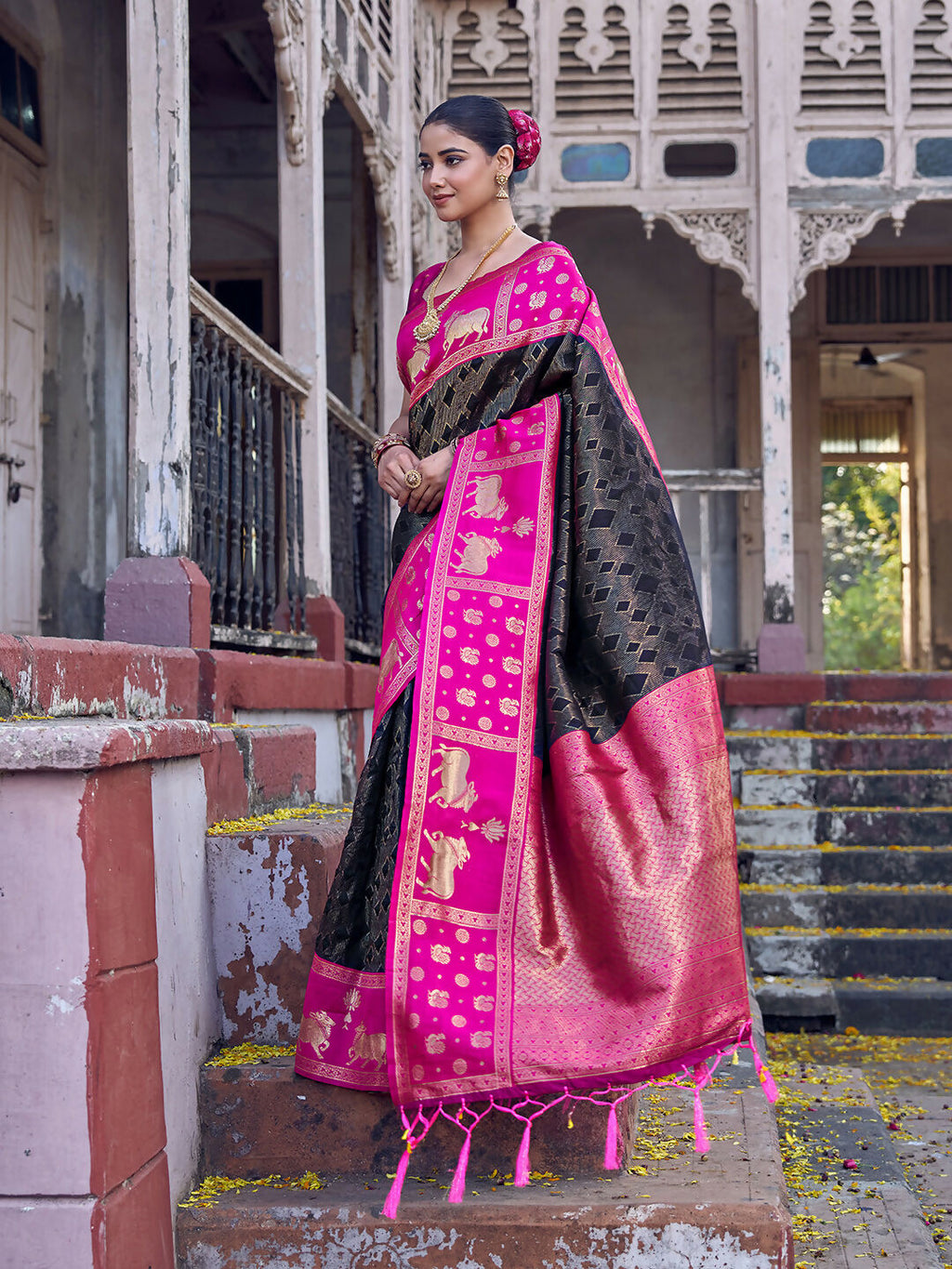 Black Soft Silk Saree with Pink Blouse for Elegant Evenings