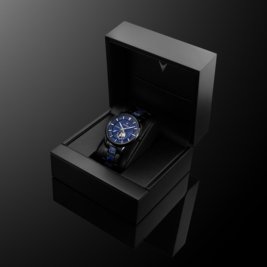 The Quantum Auto Blue Panther Professional Diver Watch