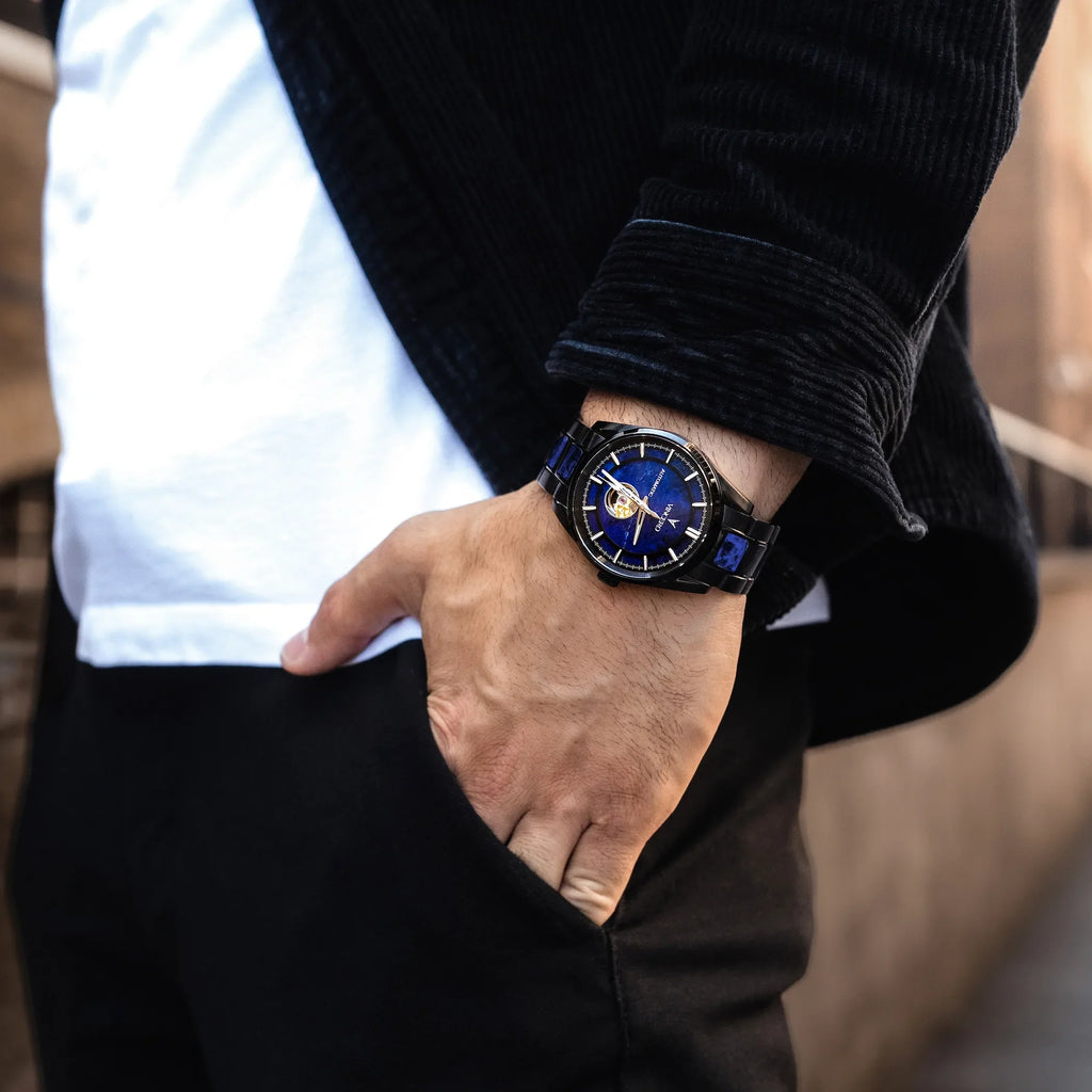 The Quantum Auto Blue Panther Professional Diver Watch