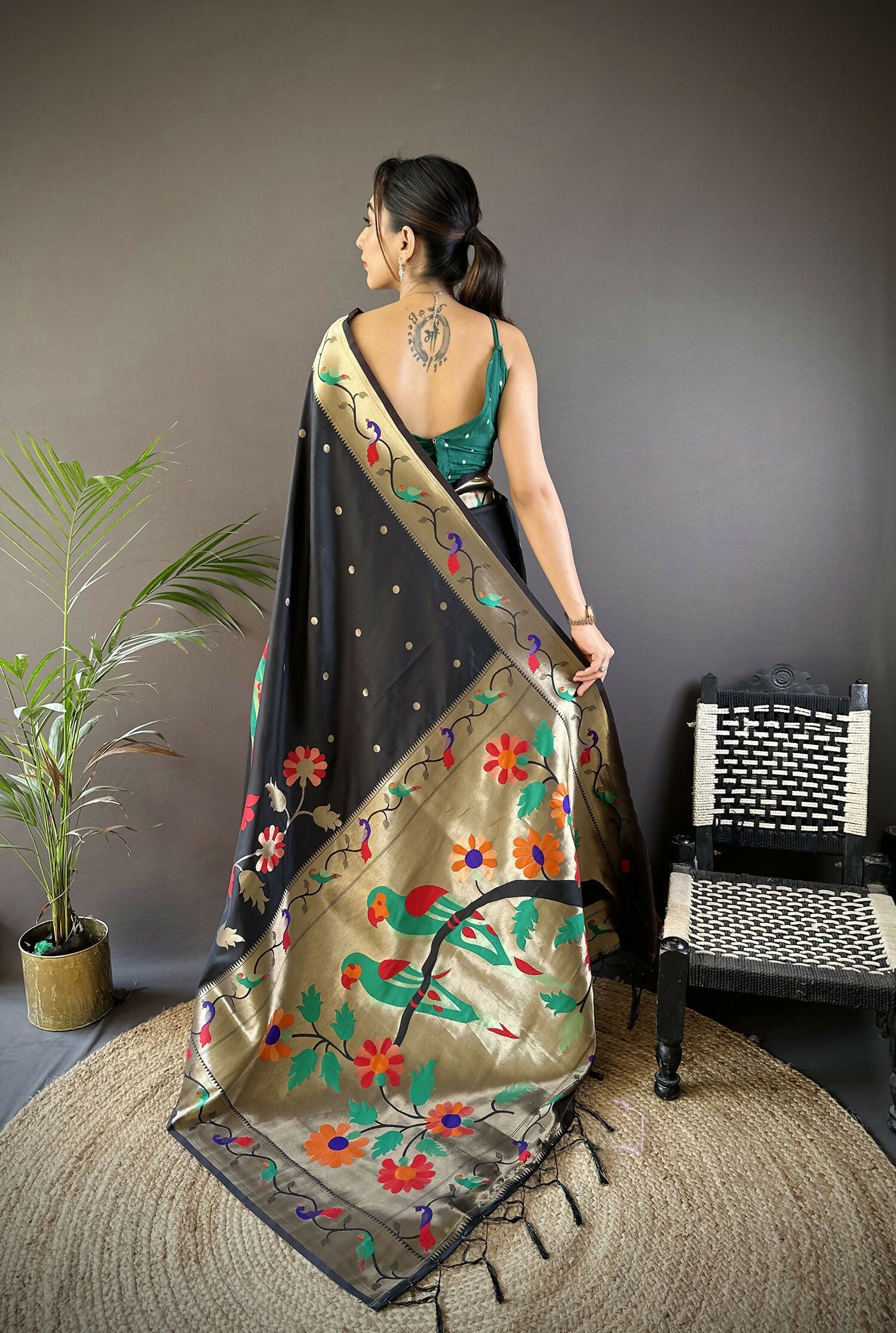 Black Zari Woven Floral Motif Soft Silk Paithani Saree