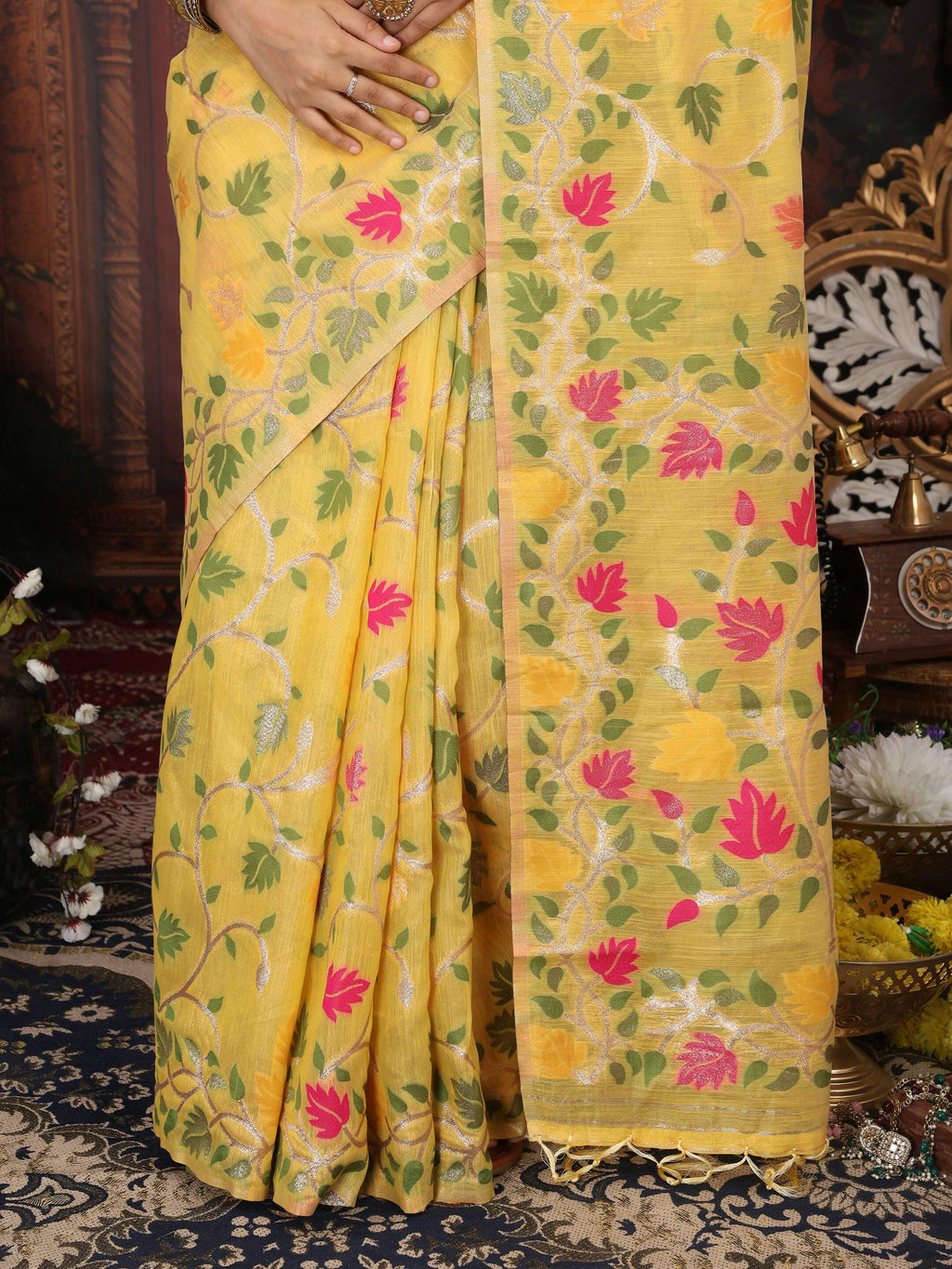 White Linen Cotton Saree with Matching Blouse Piece