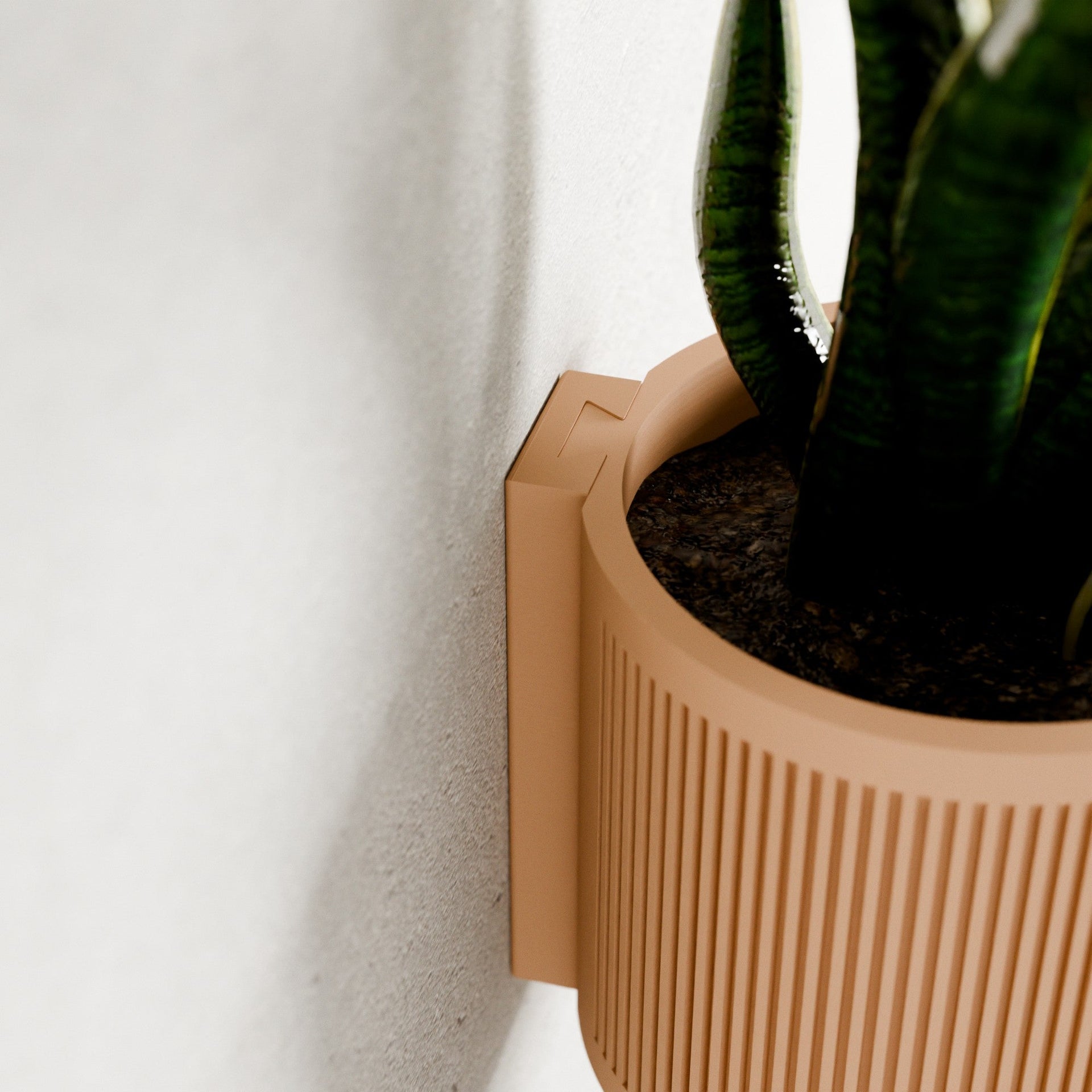 Hanging STREAM Wall Planter