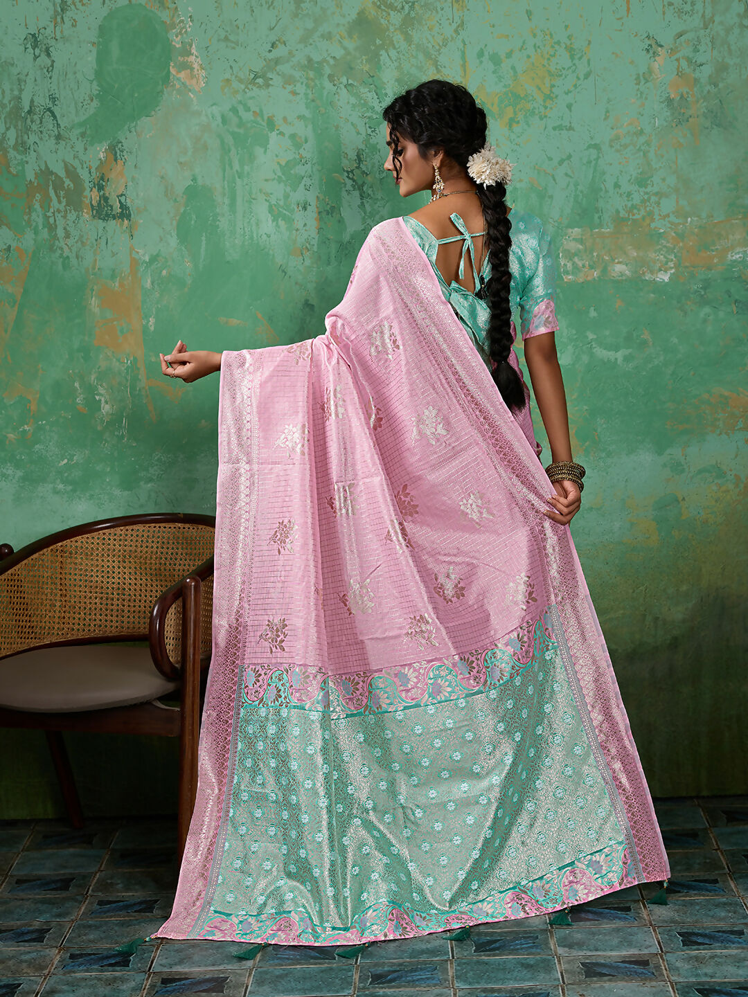 Pink Linen Cotton Saree with Matching Blouse Piece