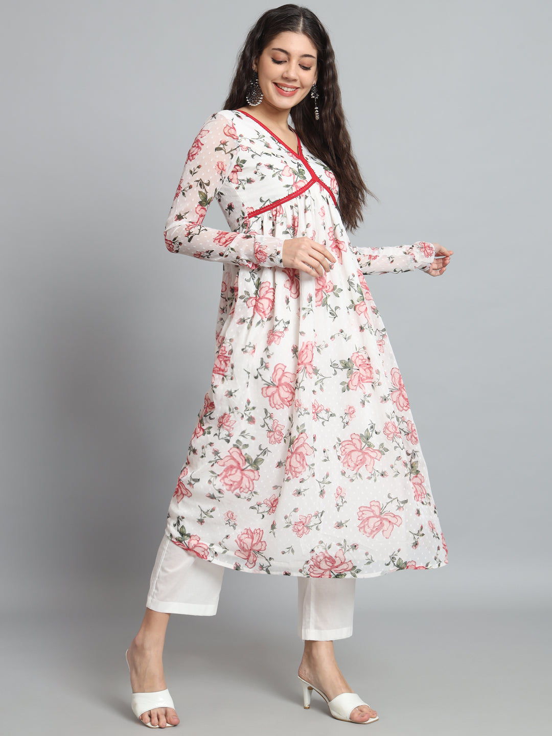 White Floral Alia Cut Co-ord Set with Elegant Ethnic Silhouette