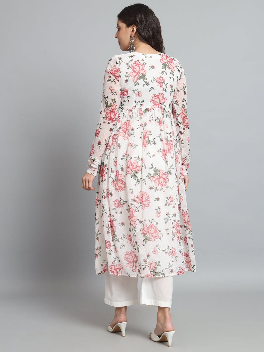White Floral Alia Cut Co-ord Set with Elegant Ethnic Silhouette