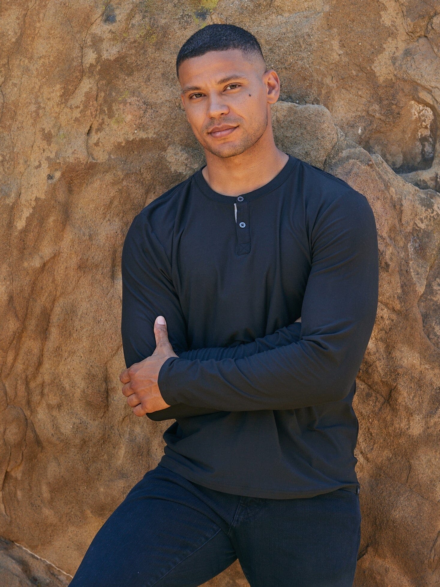 Men wearing Frederick Luxe Jersey long sleeve henley in black