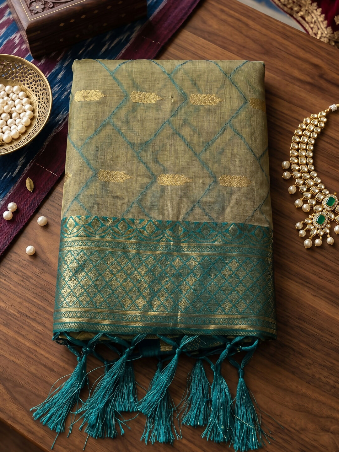 Chiku and Rama Cotton Saree with Matching Blouse