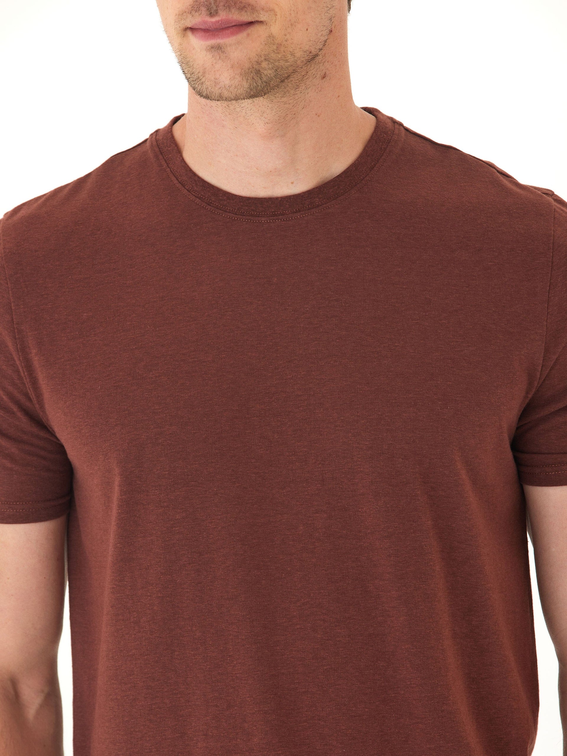 Men's Core Triblend Jersey Crew Neck Tee in Brown and Maroon