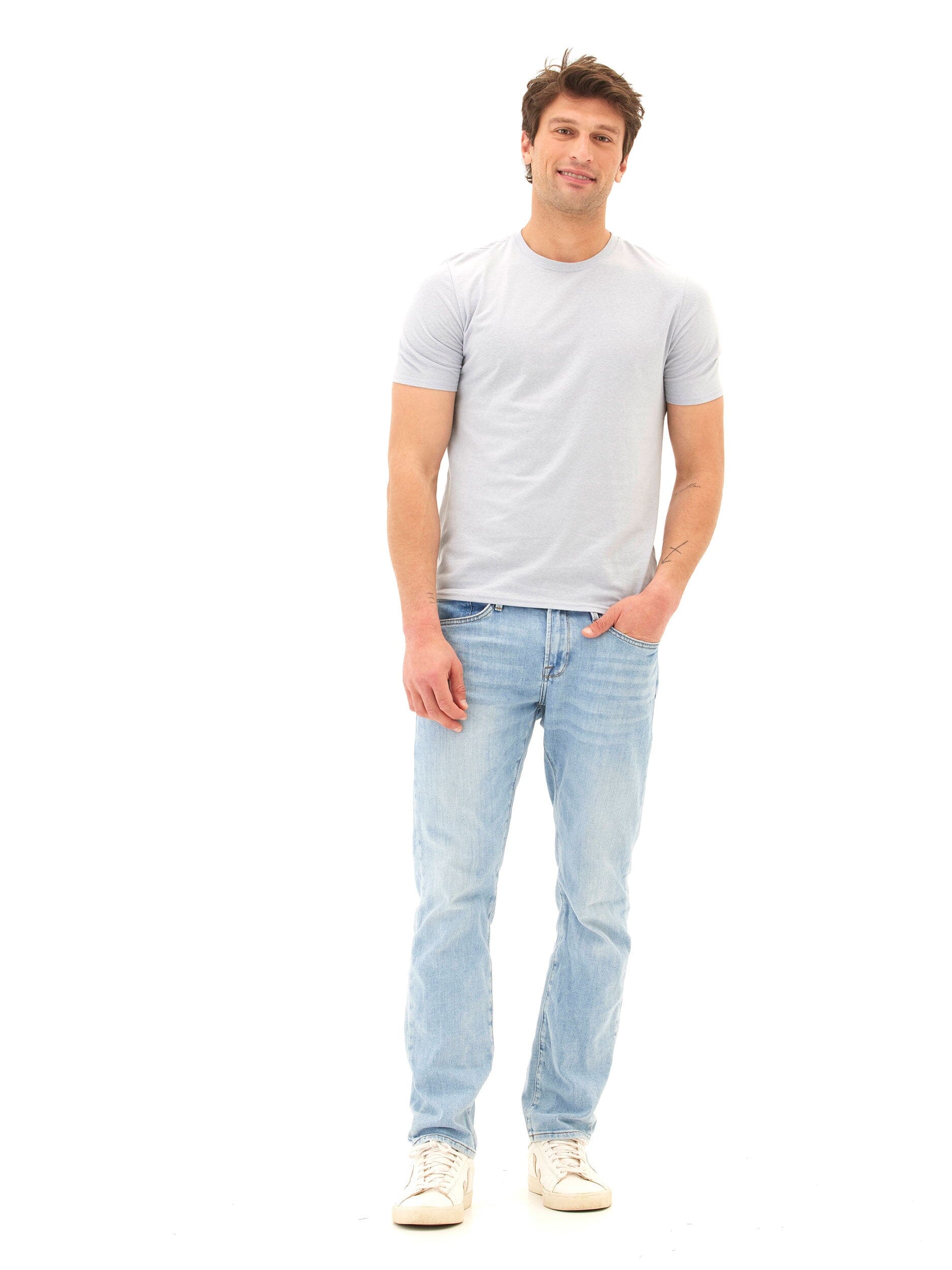 Men's Core Triblend Jersey Crew Neck Tee: Essential Everyday Fit