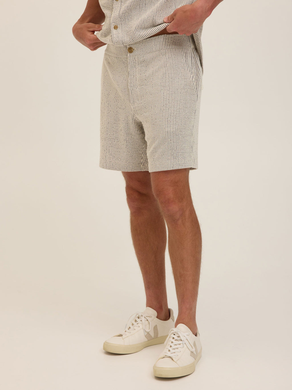 Dylan Tonal Stretch Seersucker Short